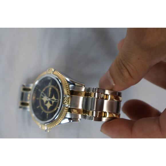 Danbury Mint NFL Watch Mens Gold Silver Stainless Steel Water Resistant 100M Box - Picture 7 of 11